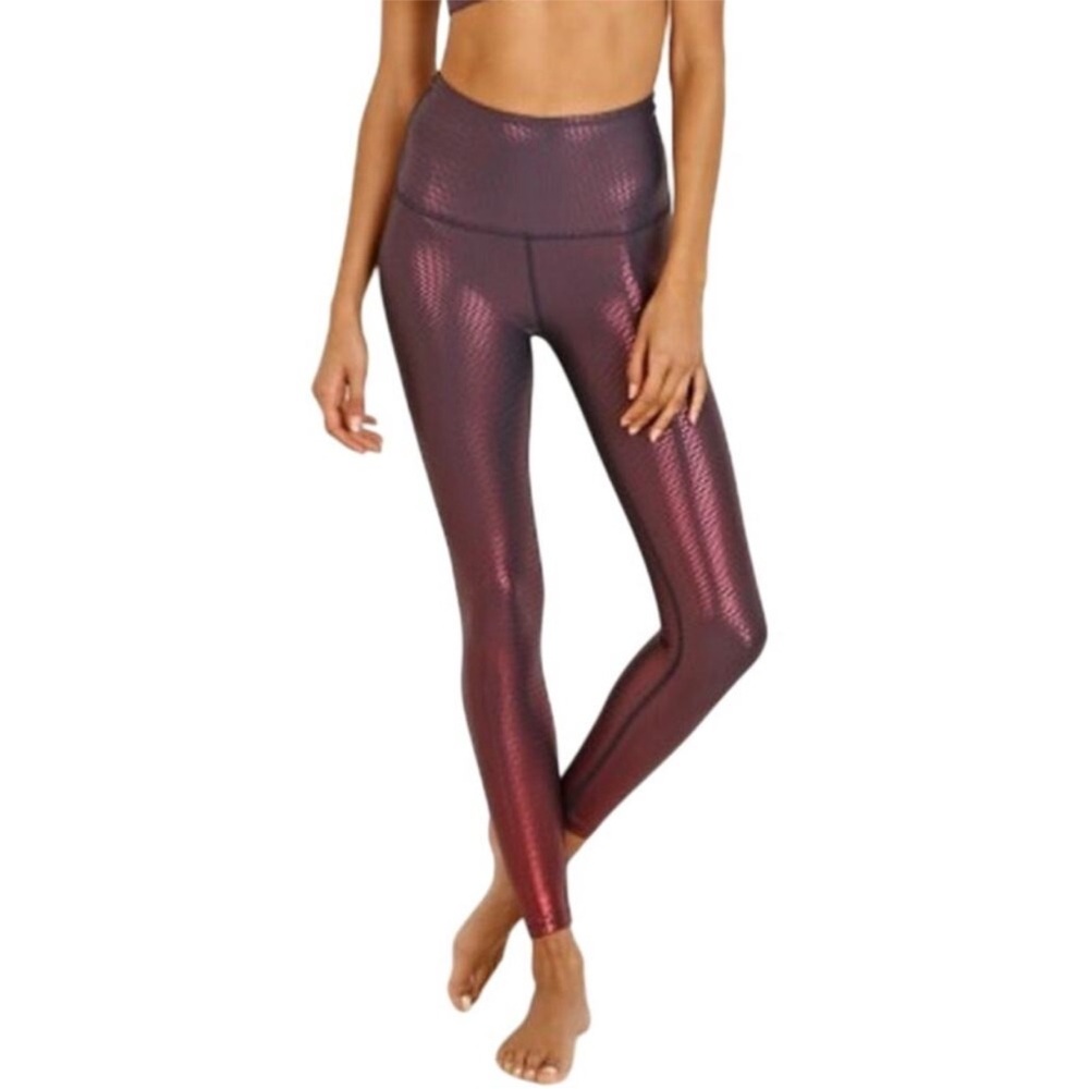 NWT Beyond Yoga Red & Black Shiny Leggings sz S